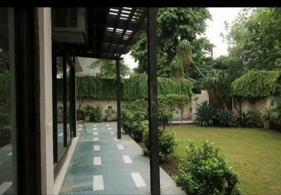 The Royal Jaipur Hotel Buitenkant foto